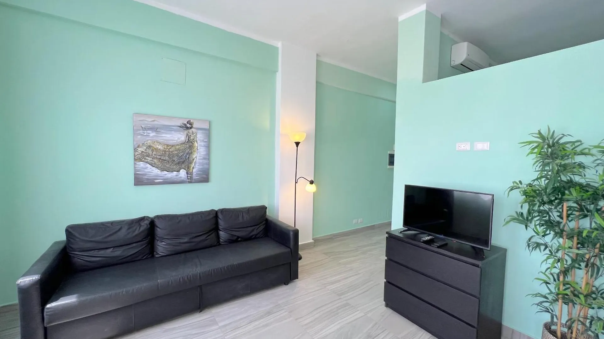 Hotel Vacation Suites With Rooftop Pool, Beach Club, Spa, Restaurants - Playa Los Corales Punta Cana