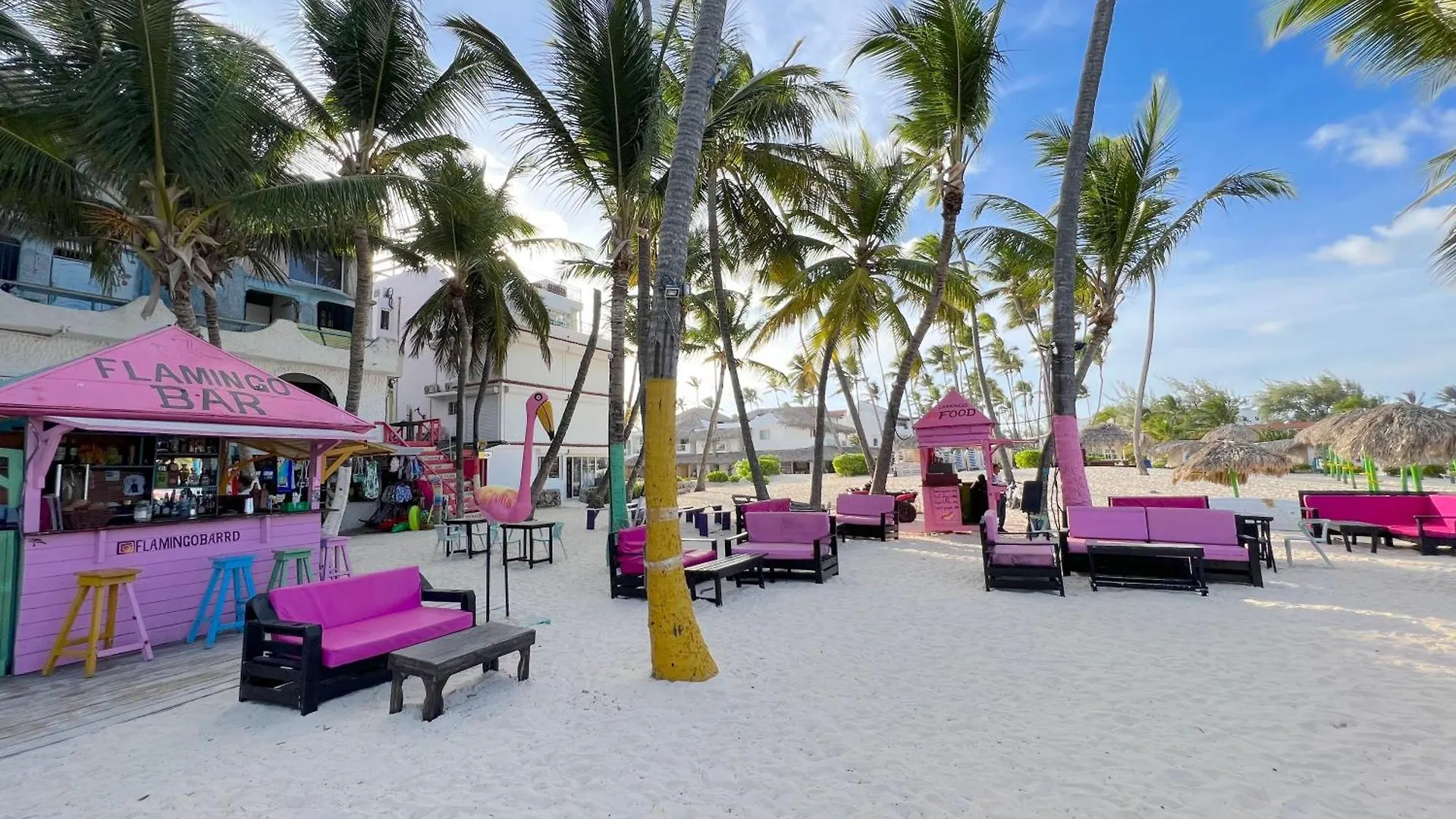 ***** Hotel Vacation Suites With Rooftop Pool, Beach Club, Spa, Restaurants - Playa Los Corales Punta Cana República Dominicana