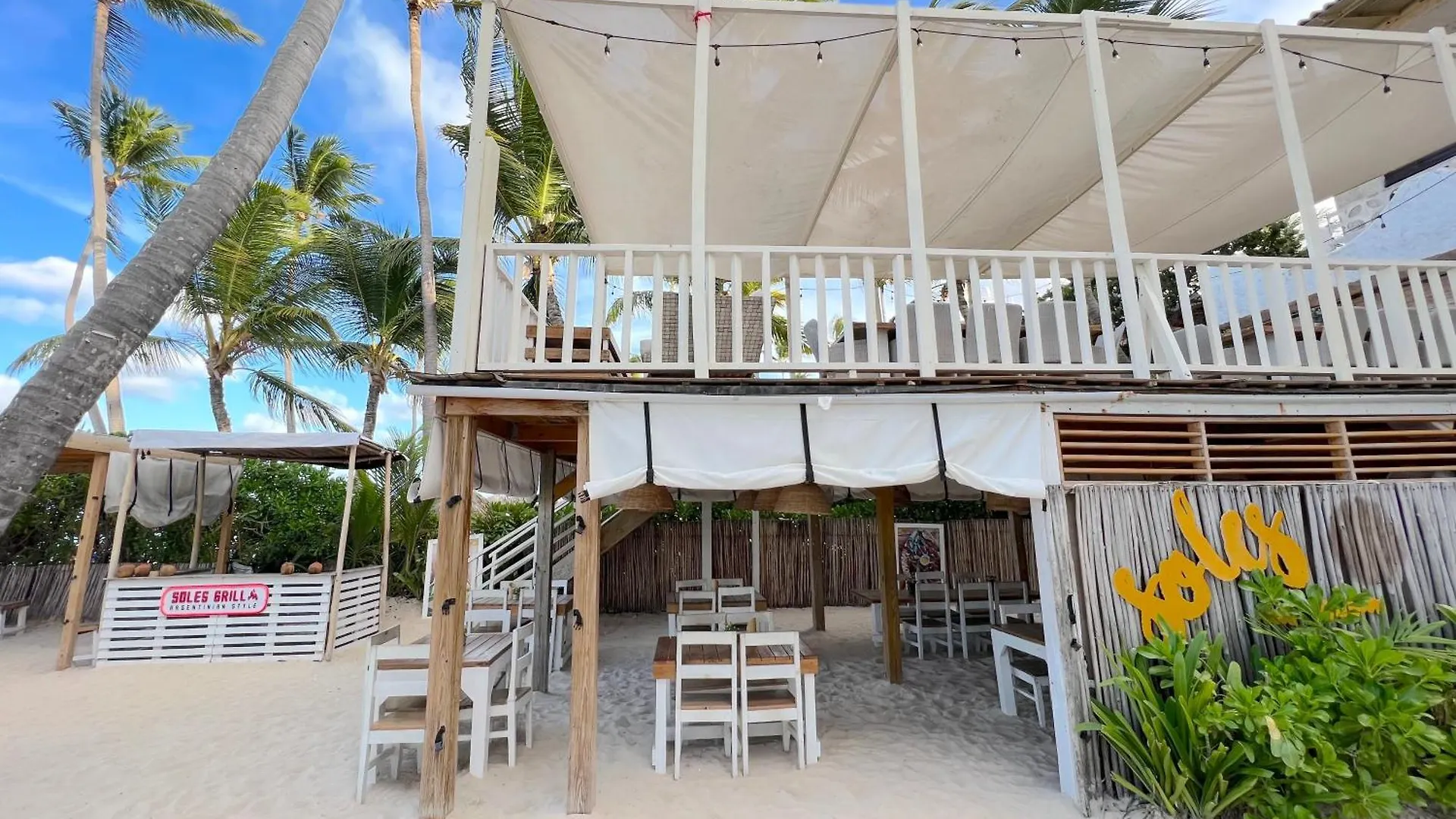 Vacation Suites With Rooftop Pool, Beach Club, Spa, Restaurants - Playa Los Corales Punta Cana